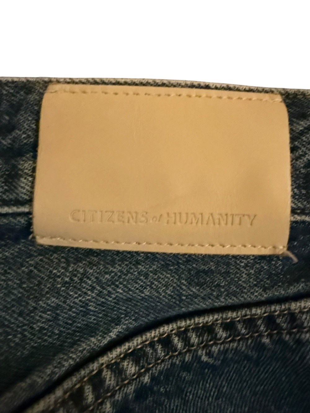 CITIZENS OF HUMANITY women’s Ayla baggy cuff crop jeans in Claremont 24 wide leg - Picture 8 of 9